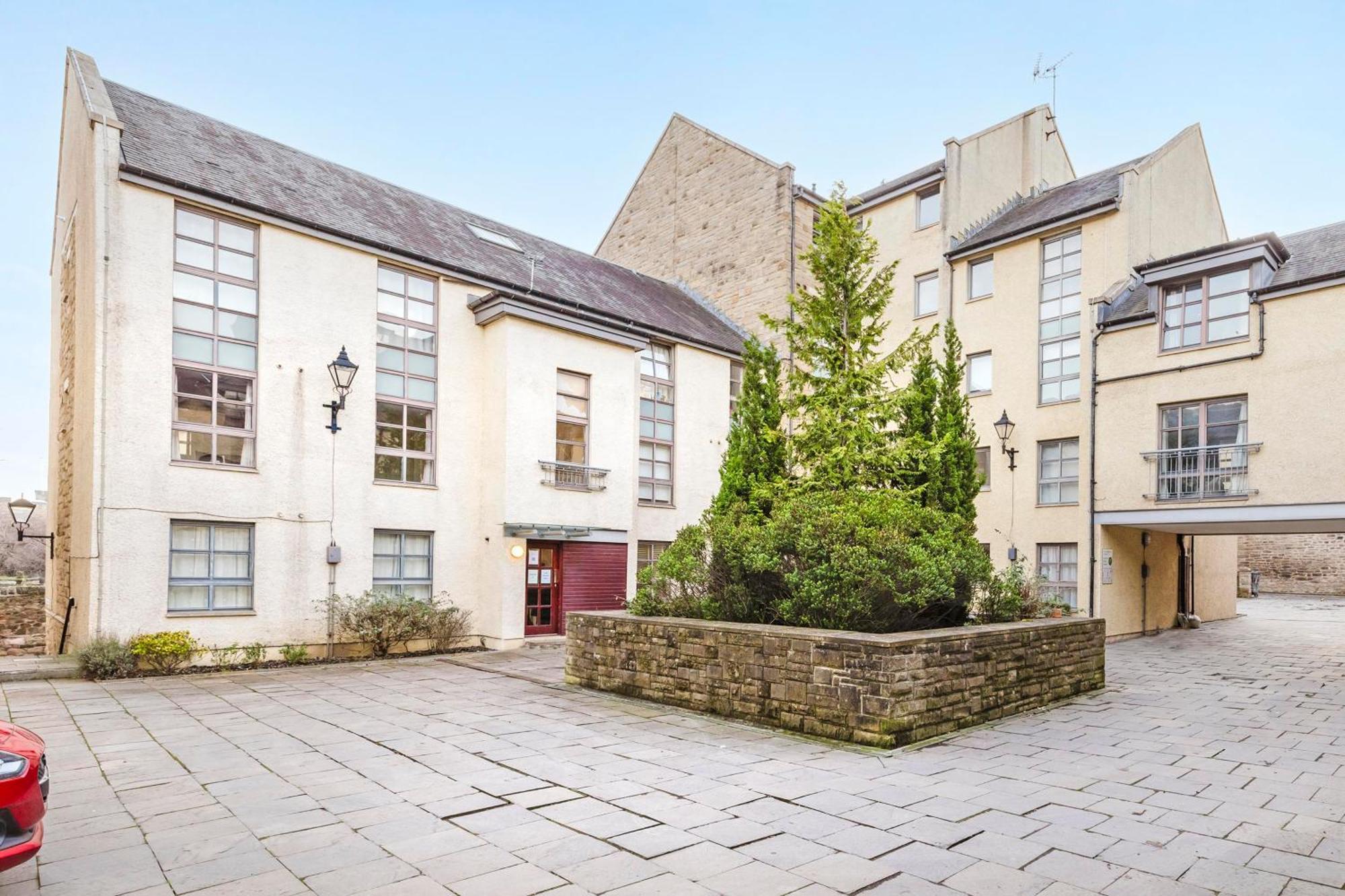Joivy Stylish Apartment With Balcony In Old Town Edimburgo Exterior foto